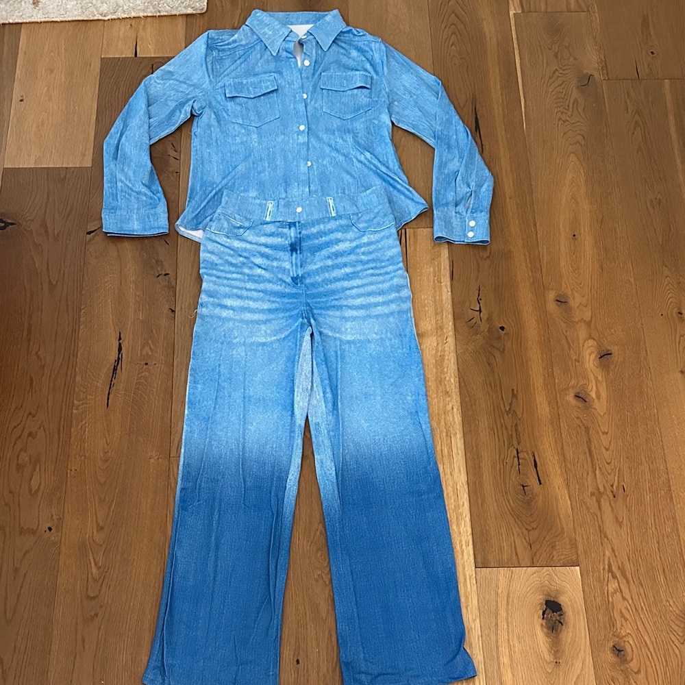 Blue Ombre Two-Piece Shirt and Wide-Leg Pant Set